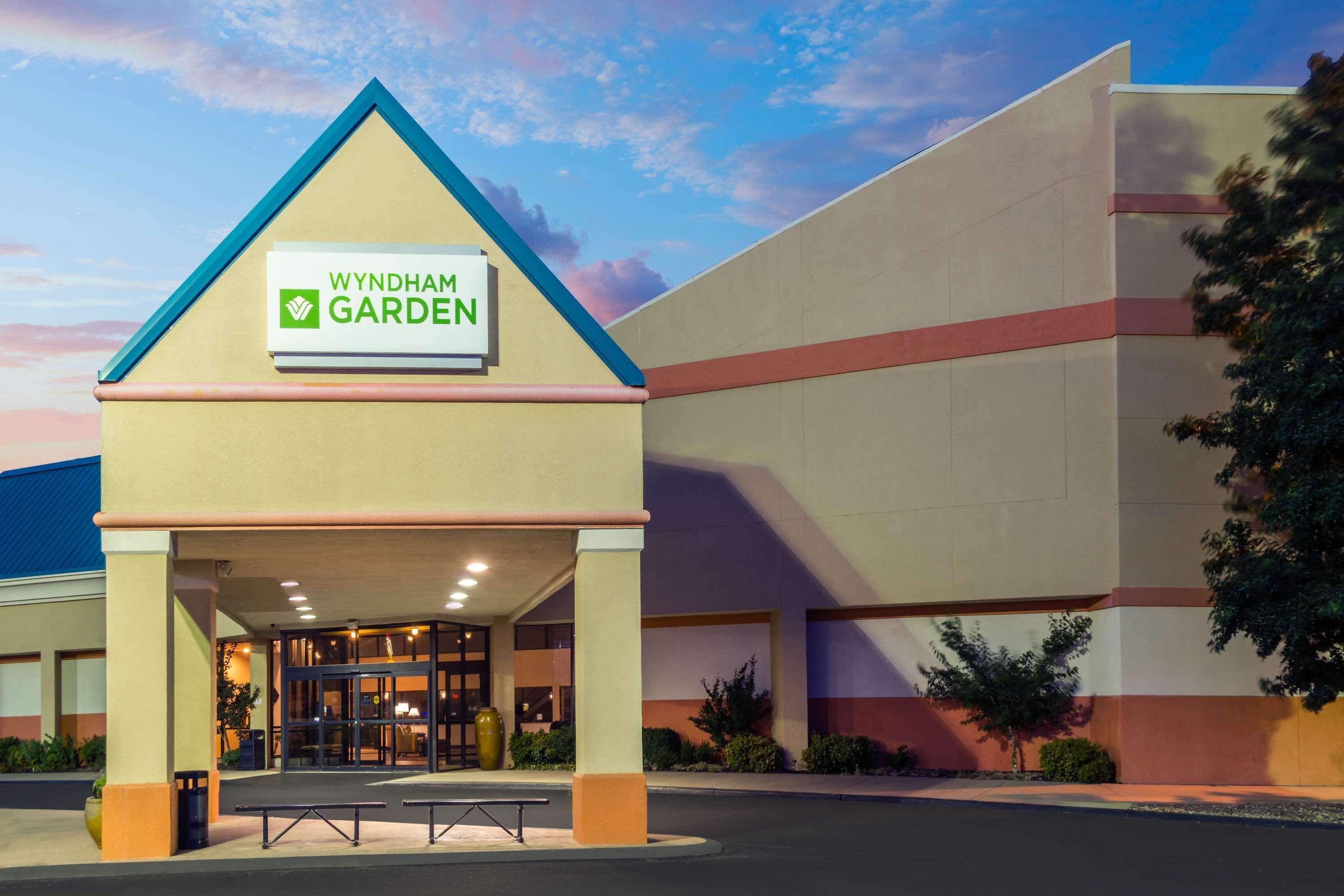 Wyndham Garden Стилуотер Экстерьер фото